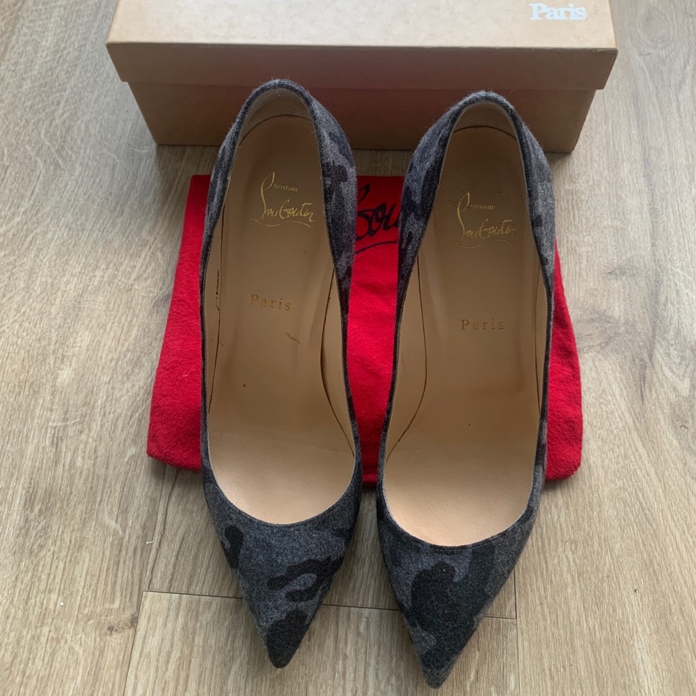 Christian Louboutin Pumps